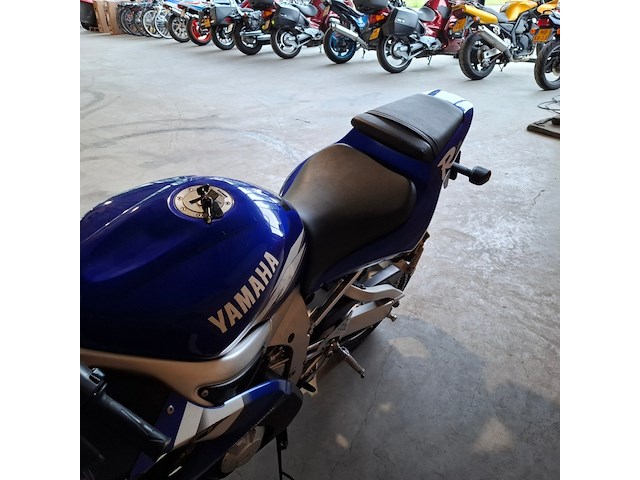 Motor, yamaha, yzf-r6, 1999 - afbeelding 17 van  31