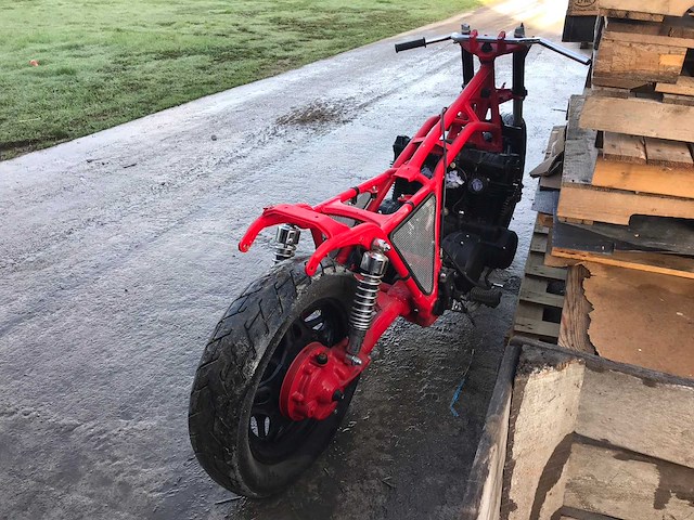 Motor - afbeelding 6 van  11