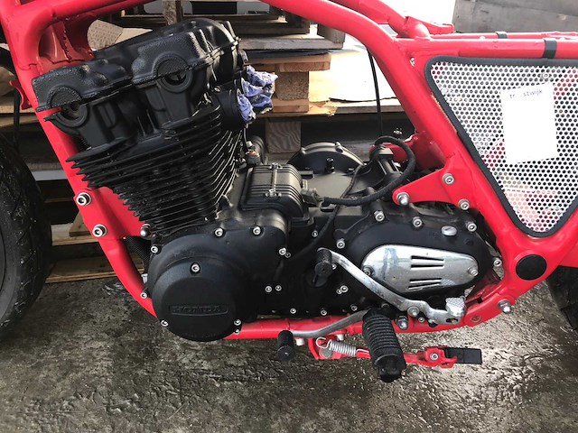 Motor - afbeelding 8 van  11