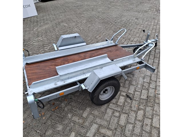 Motoraanhanger, erde - afbeelding 9 van  14