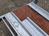 Motoraanhanger, erde - afbeelding 11 van  14