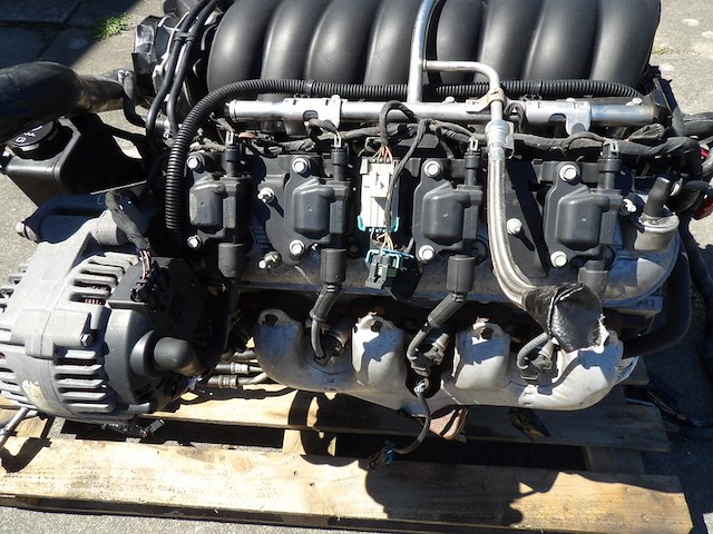 Motorblok chevrolet corvette c6 ls2, chevrolet, corvette c6, grijs, 1989 - afbeelding 2 van  33