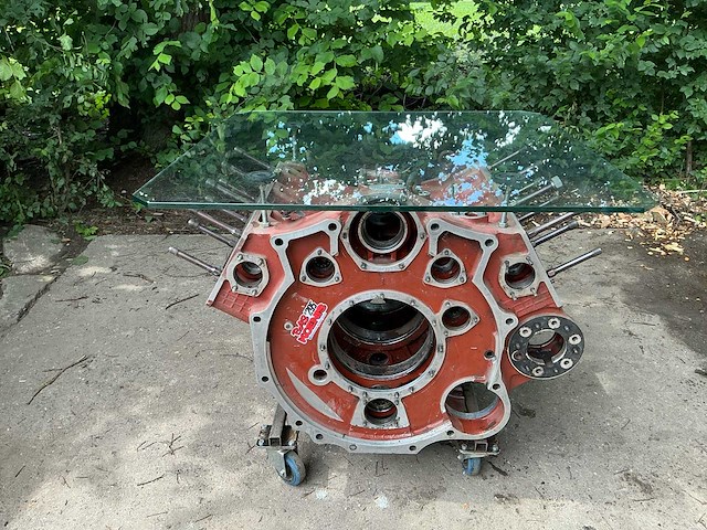 Motorblok tafel (bmp-2 legertank - utd 20 serie v6 dieselmotor) - afbeelding 10 van  17
