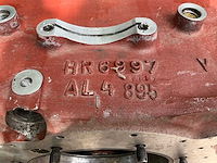 Motorblok tafel (bmp-2 legertank - utd 20 serie v6 dieselmotor) - afbeelding 17 van  17