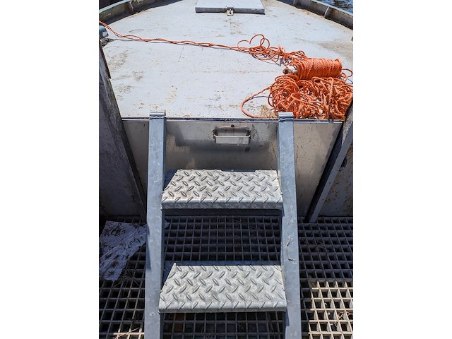Motorboot | sloep | werkboot - afbeelding 25 van  56