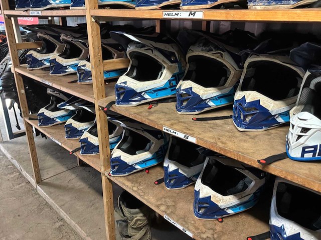 Motorcross helm (70x) - afbeelding 6 van  6