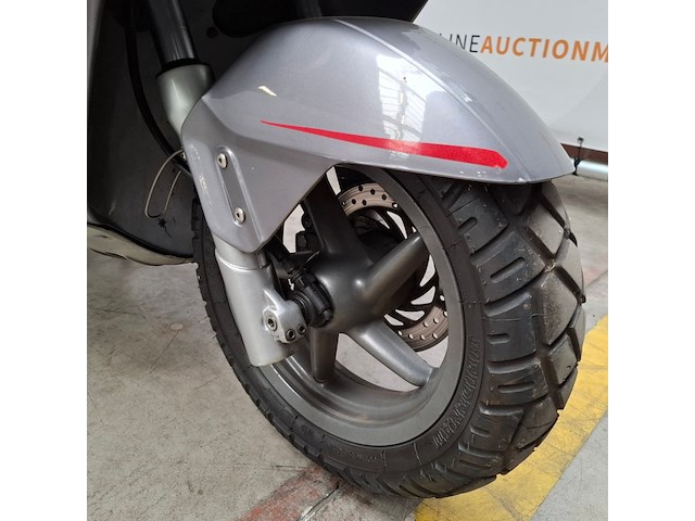 Motorfiets, aprilia, sv, 2006 - afbeelding 28 van  31