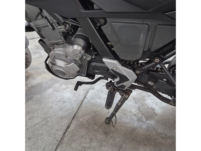 Motorfiets, aprilia, vd pegaso 650, 2006 - afbeelding 20 van  22