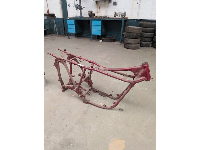Motorfiets frame - afbeelding 1 van  8