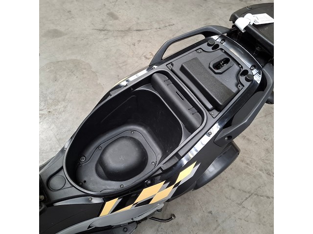 Motorfiets, gilera, scooter runner 200 vxr, 2007 - afbeelding 15 van  30