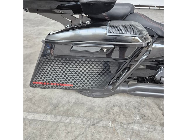 Motorfiets, harley davidson, 114 fltrxs road glide, 2021 - afbeelding 14 van  32