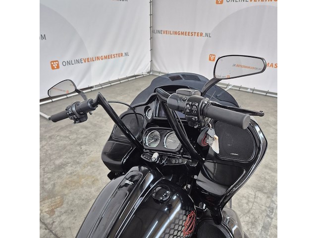 Motorfiets, harley davidson, 114 fltrxs road glide, 2021 - afbeelding 18 van  32
