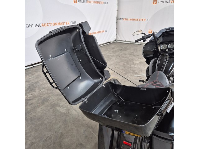 Motorfiets, harley davidson, 114 fltrxs road glide, 2021 - afbeelding 26 van  32