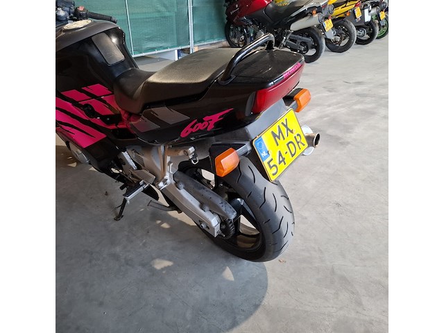 Motorfiets, honda, cbr 600 f, 1995 - afbeelding 16 van  35