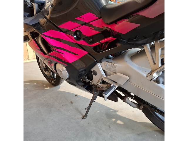 Motorfiets, honda, cbr 600 f, 1995 - afbeelding 18 van  35