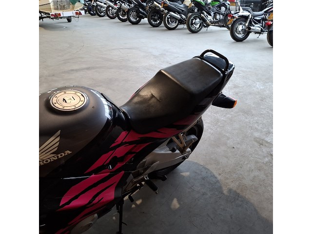Motorfiets, honda, cbr 600 f, 1995 - afbeelding 22 van  35