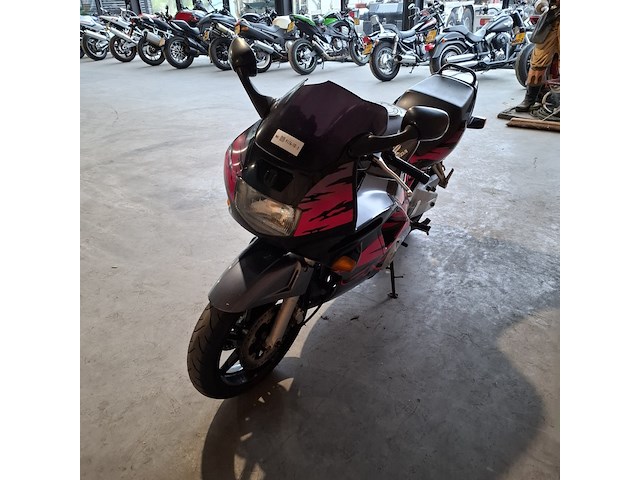 Motorfiets, honda, cbr 600 f, 1995 - afbeelding 34 van  35
