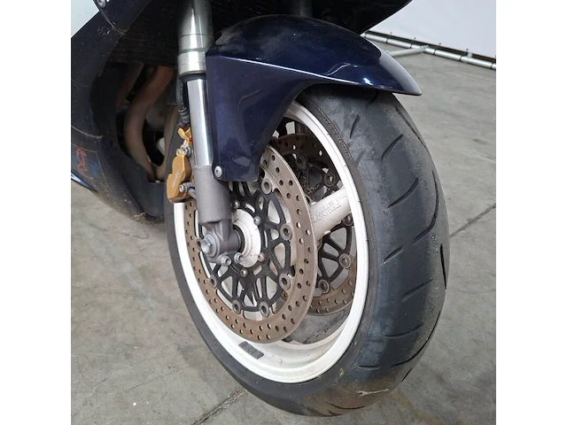 Motorfiets, honda, cbr 900 rr fireblade, 2000 - afbeelding 16 van  31