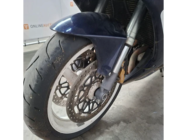 Motorfiets, honda, cbr 900 rr fireblade, 2000 - afbeelding 17 van  31