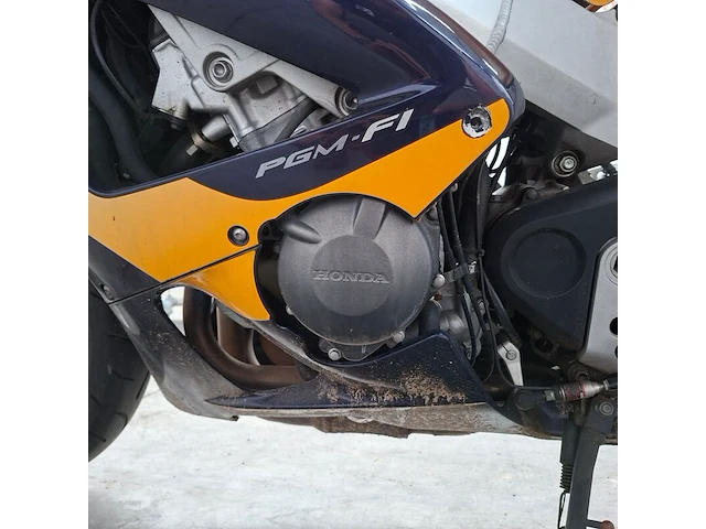 Motorfiets, honda, cbr 900 rr fireblade, 2000 - afbeelding 18 van  31