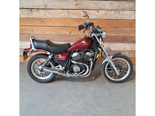 Motorfiets, honda, chopper vt 500c shadow, 1984 - afbeelding 1 van  33