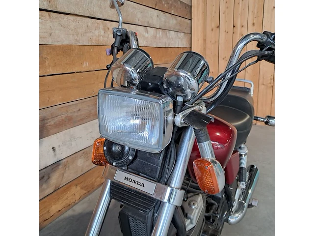 Motorfiets, honda, chopper vt 500c shadow, 1984 - afbeelding 31 van  33
