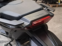 Motorfiets, honda, scooter, 2025 - afbeelding 6 van  18