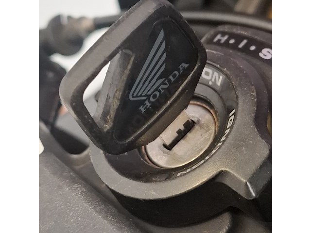 Motorfiets, honda, sport cbr 600rr, 2003 - afbeelding 2 van  49