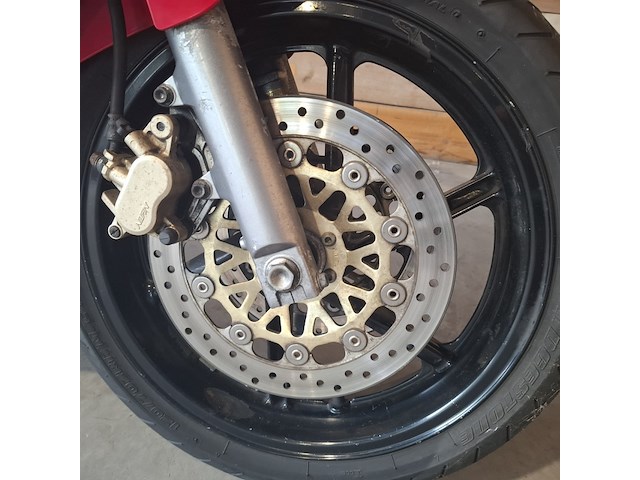 Motorfiets, honda, vfr 750f, rood, 1996 - afbeelding 4 van  36
