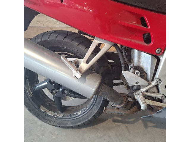 Motorfiets, honda, vfr 750f, rood, 1996 - afbeelding 9 van  36