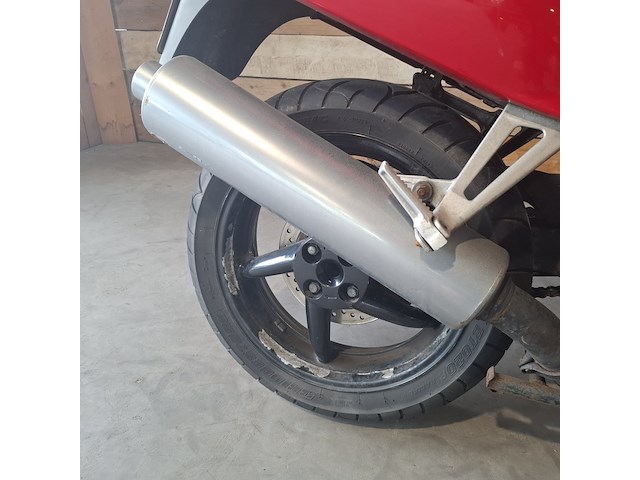 Motorfiets, honda, vfr 750f, rood, 1996 - afbeelding 10 van  36