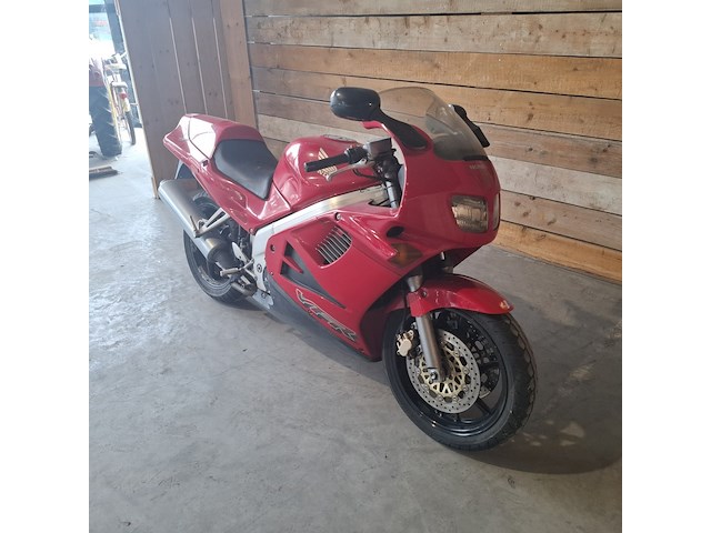 Motorfiets, honda, vfr 750f, rood, 1996 - afbeelding 12 van  36