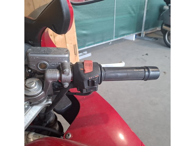 Motorfiets, honda, vfr 750f, rood, 1996 - afbeelding 26 van  36