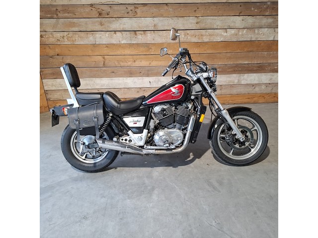 Motorfiets, honda, vt 1100 c shadow, 1985 - afbeelding 1 van  34