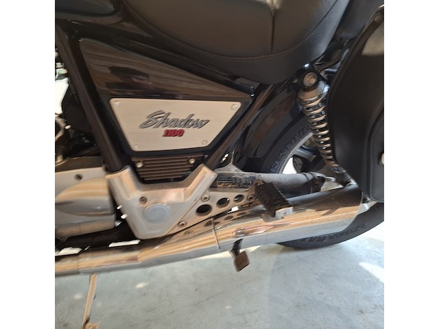 Motorfiets, honda, vt 1100 c shadow, 1985 - afbeelding 16 van  34