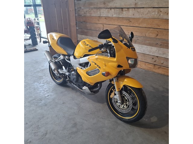 Motorfiets, honda, vtr 1000f firestorm, 1998 - afbeelding 12 van  34