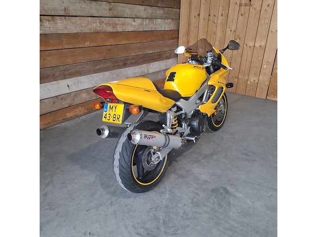 Motorfiets, honda, vtr 1000f firestorm, 1998 - afbeelding 23 van  34