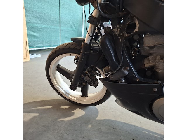 Motorfiets, kawasaki, zz-r 600, 1991 - afbeelding 16 van  27