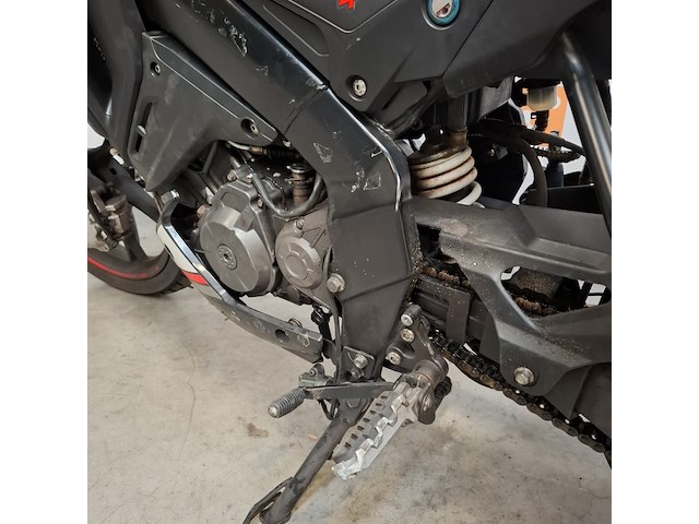 Motorfiets, keeway, rkf 125, 2020 - afbeelding 24 van  37