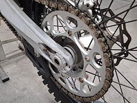 Motorfiets, ktm, 125 sx - afbeelding 8 van  28