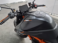 Motorfiets, ktm, 1290 super duke, 2021 - afbeelding 6 van  17