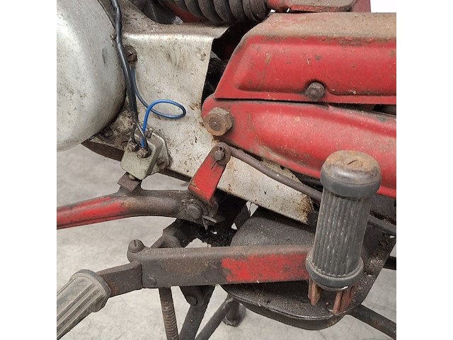 Motorfiets, moto guzzi, nuovo cardellino 75 - afbeelding 43 van  63