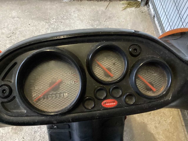 Motorfiets piaggio - nrg mc2 - afbeelding 6 van  9