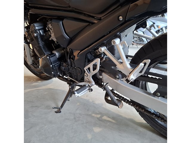 Motorfiets, suzuki, gsf 650 sa bandit, zwart, 2005 - afbeelding 15 van  32