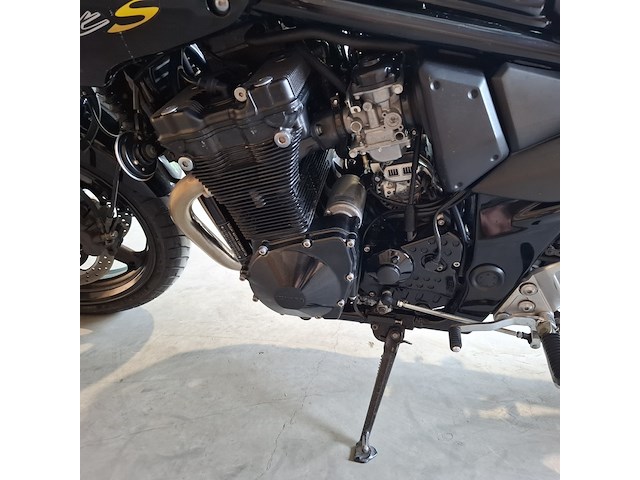 Motorfiets, suzuki, gsf 650 sa bandit, zwart, 2005 - afbeelding 16 van  32