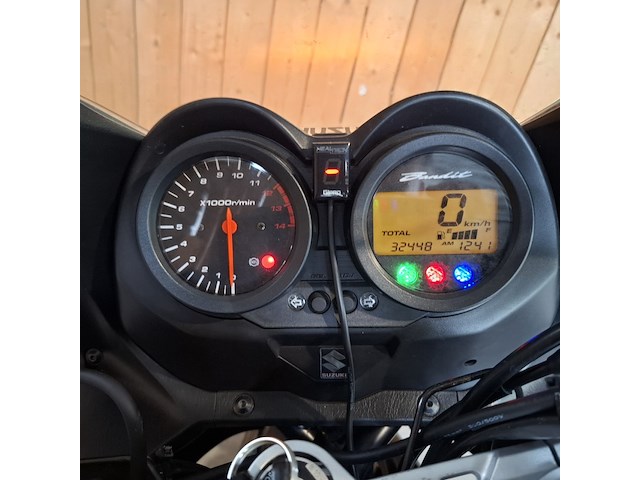 Motorfiets, suzuki, gsf 650 sa bandit, zwart, 2005 - afbeelding 25 van  32
