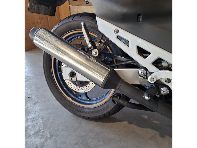 Motorfiets, suzuki, gsx 600 f, 1995 - afbeelding 9 van  35