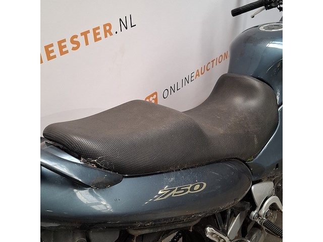 Motorfiets, suzuki, gsx 750f, 2000 - afbeelding 11 van  45