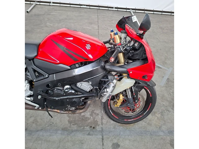 Motorfiets, suzuki, gsx r 600 met verlengde achterbrug, gsx r 600, 2005 - afbeelding 7 van  26