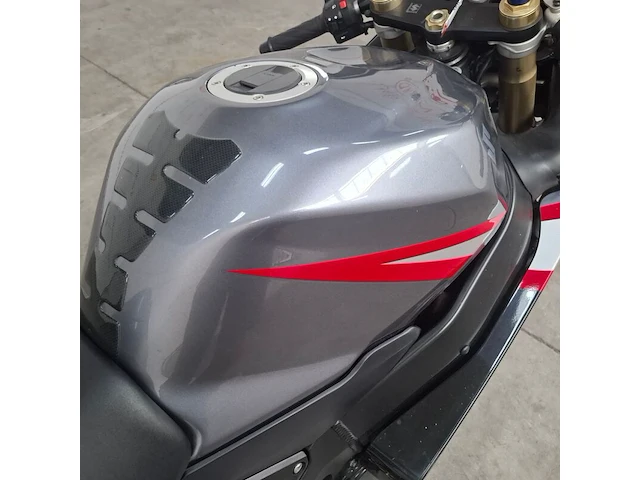 Motorfiets, suzuki, gsx r 750, 2004 - afbeelding 24 van  24